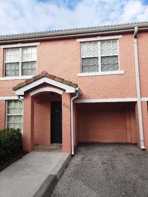 162 SW Peacock Blvd Unit 32-205, Port Saint Lucie, FL 34986