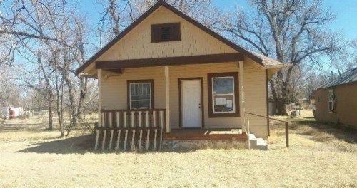 319N MAIN ST, La Junta, CO 81050