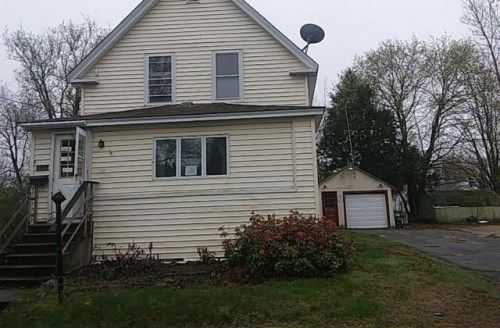 14 Columbus Ave, Baldwinville, MA 01436