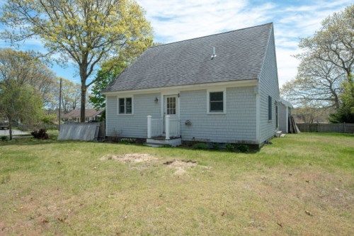 61 Grouse Ln, West Yarmouth, MA 02673