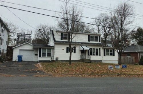 11 Daytona Ave, Albany, NY 12203