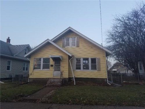 428 S Hancock Ave, Davenport, IA 52802