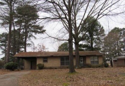 6 Cloverdale Blvd, Searcy, AR 72143