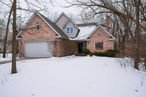 1191 Estes Ave, Lake Forest, IL 60045