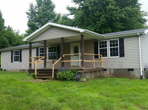 2621 Harmons Ferry Rd, Utica, KY 42376