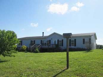 2990 Dawson Rd, Sweetwater, TN 37874