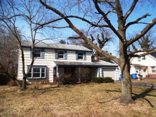228 Somerset Dr, Willingboro, NJ 08046
