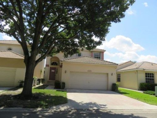 5834 Eagle Cay Circ, Pompano Beach, FL 33073