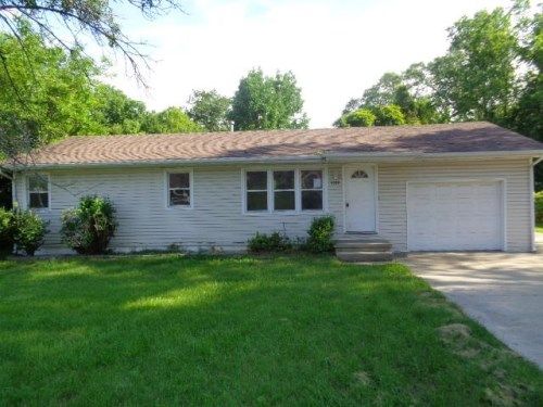 3309 James Dale Rd, Columbia, MO 65202