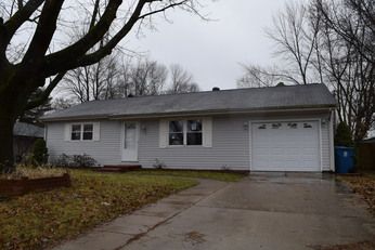 1519 Ruth Ann Dr, Centralia, IL 62801