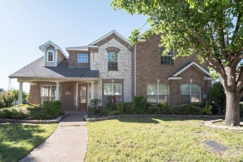 9107 Cotoneaster Ct, Irving, TX 75063