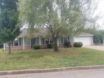 104 E Harmony Dr, Mason, TN 38049