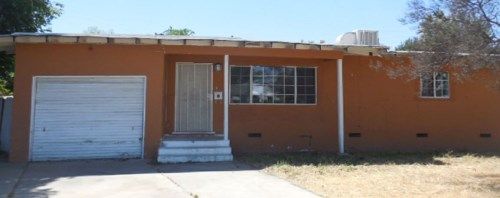 1327 Townsley Ave, Bakersfield, CA 93304