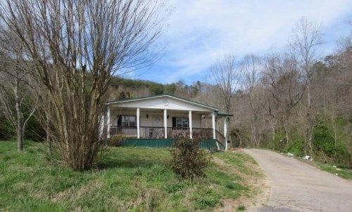 106 Reed Hollow Rd, Rogersville, TN 37857