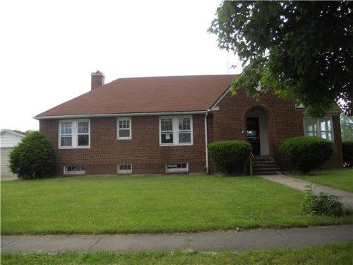 404 N Illinois St, Lewistown, IL 61542