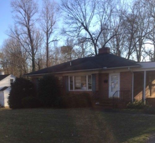 325 Rollins Ave, Henderson, NC 27536
