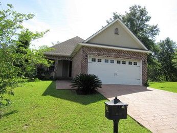 105 Iberville Place, Carriere, MS 39426