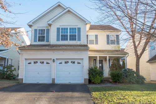 804 Mary Cir, Stewartsville, NJ 08886