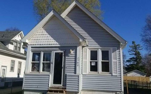 2908 AVE B, Council Bluffs, IA 51501