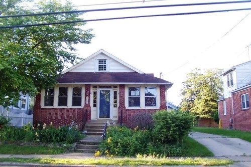 104 E Holly Avenue, Oaklyn, NJ 08107