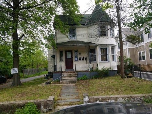 39 BERWYN STREET, Orange, NJ 07050