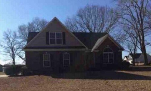 130 UNITED RD, Raeford, NC 28376