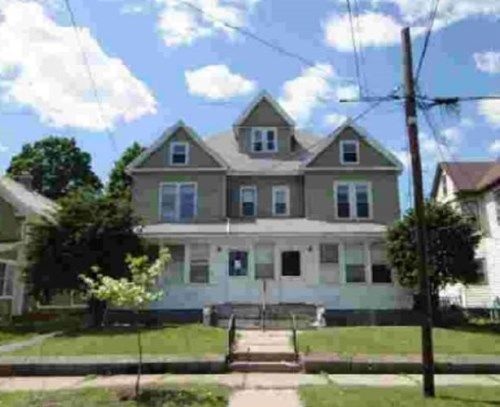 193-195 BROWN AVE, Holyoke, MA 01040