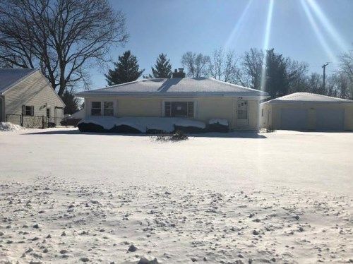 3423 N River Rd, Fort Gratiot, MI 48059