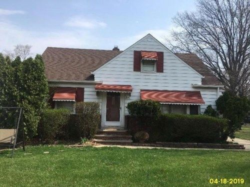 815 BABBITT RD, Euclid, OH 44123