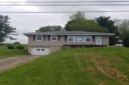 232 FROSTVIEW DR, Steubenville, OH 43953