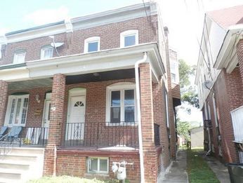 413 Chestnut St, Darby, PA 19023