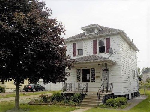 2328 E 29th St, Lorain, OH 44055