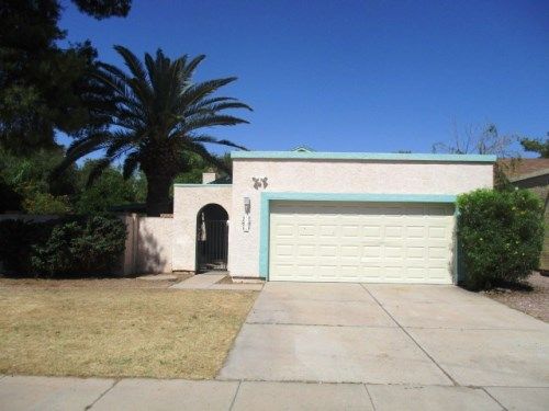 1704 N Pleasant Dr, Chandler, AZ 85225