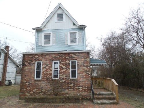 2830 Pleasant St, Camden, NJ 08105