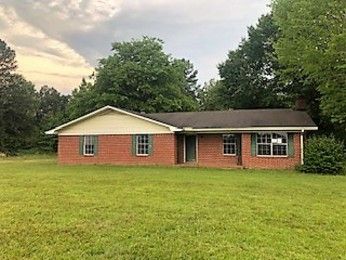 435 Road 598, Plantersville, MS 38862