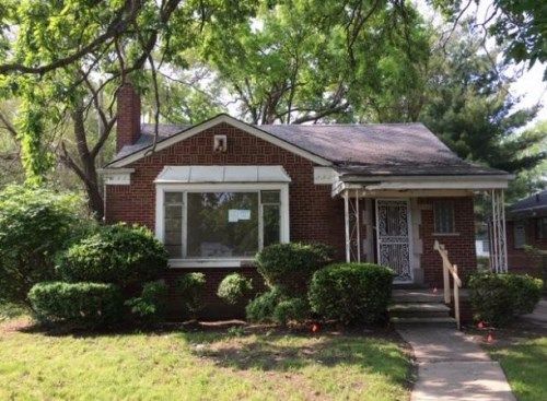 7111 W. Outer Dr., Detroit, MI 48235