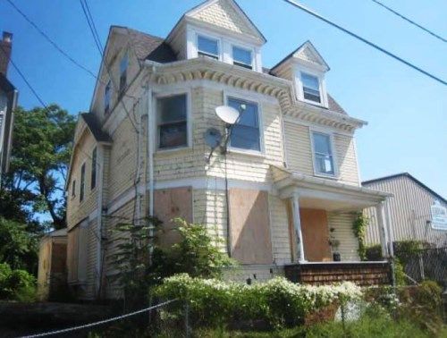 343 Alden St, Orange, NJ 07050