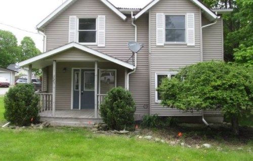 229 S Washington St, Manchester, MI 48158