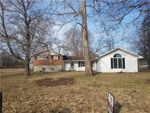 18202 N 1000 East Rd, Oakwood, IL 61858