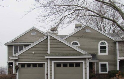 6326 Lake Dr, Haslett, MI 48840
