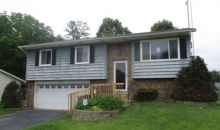 790 Laurel Dr Aurora, IL 60506