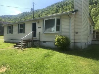 23012 Pond Fork Rd, Bob White, WV 25028