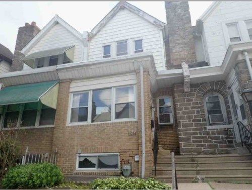 242 Avon Rd, Upper Darby, PA 19082