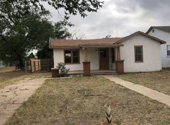 404 South Avenue F, Portales, NM 88130