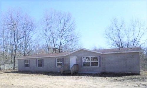 42209 85th Ave, Decatur, MI 49045