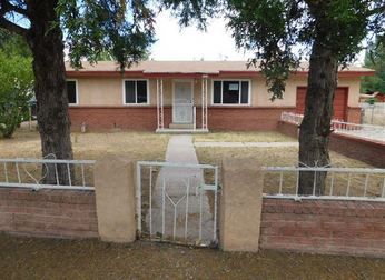 1113 David Ct SW, Albuquerque, NM 87105