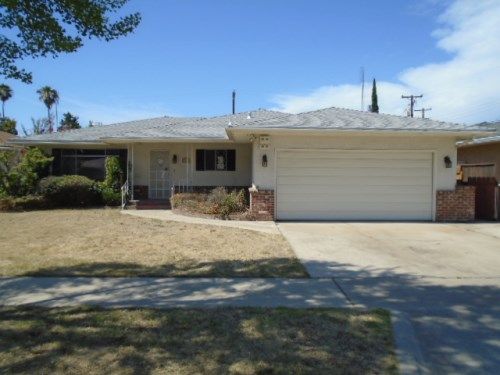 4435 E Cortland Ave, Fresno, CA 93726