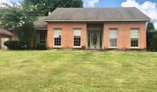 2713 Fair Oaks Dr Montgomery, AL 36117