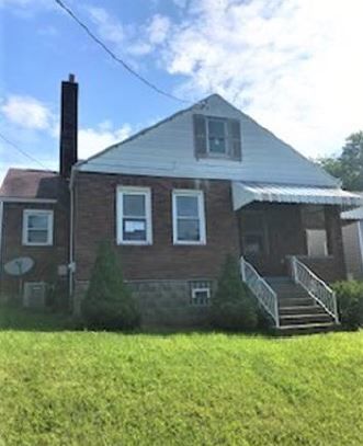 120 Oak Spring Rd, Canonsburg, PA 15317