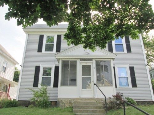 73 Colburn St, Leominster, MA 01453